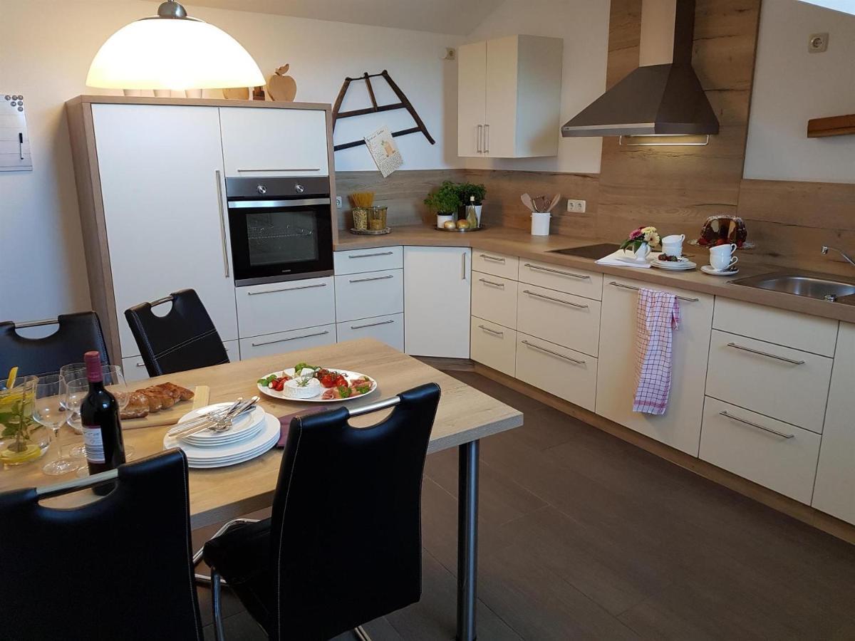 Ferienwohnung An Der Kleinen Schreinerei Hallschlag Екстер'єр фото